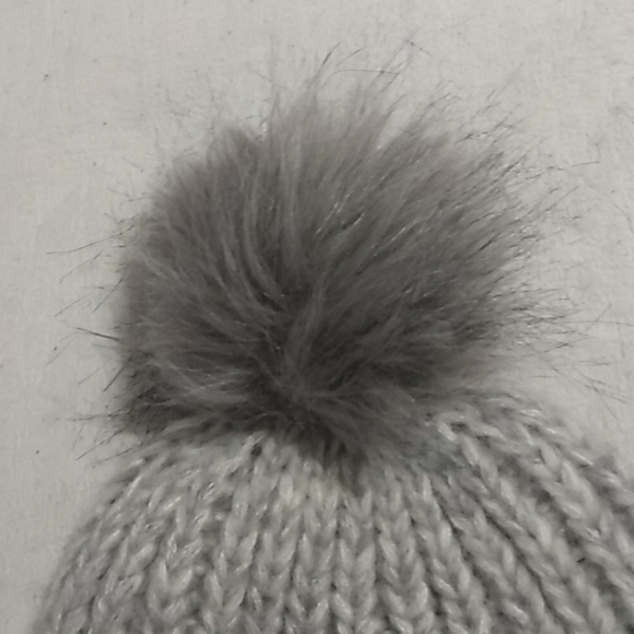 NWOT Lizette gray knit hat - Picture 2 of 6